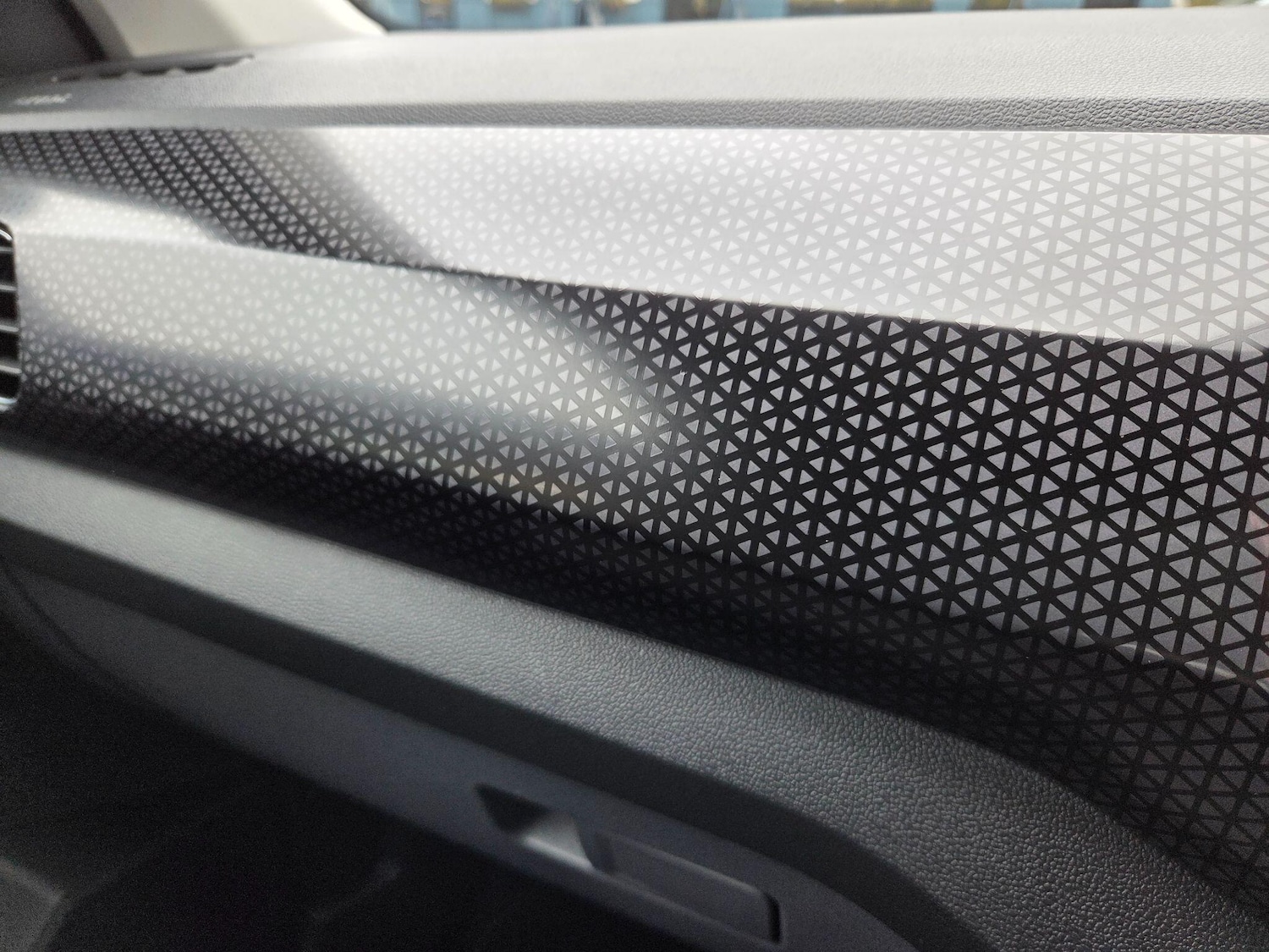 Used Volkswagen T-Cross for sale - 77684248: Photo 24