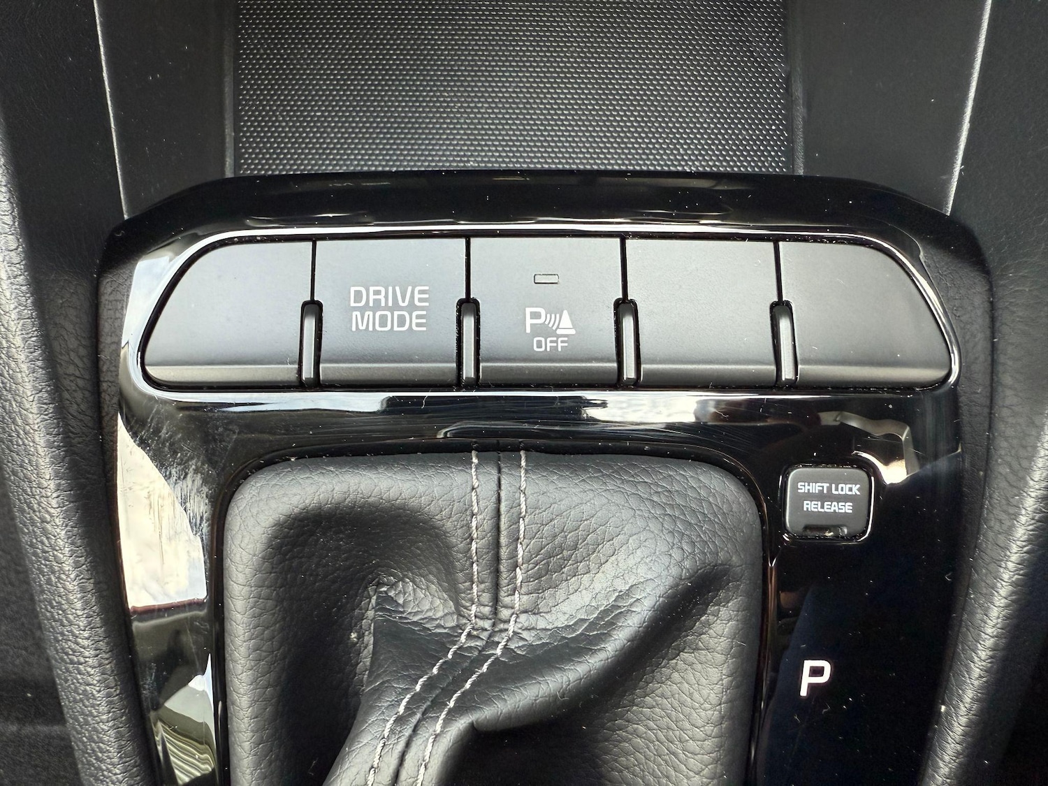 Used Kia Stonic 2022 for sale - 77193155: Photo 36