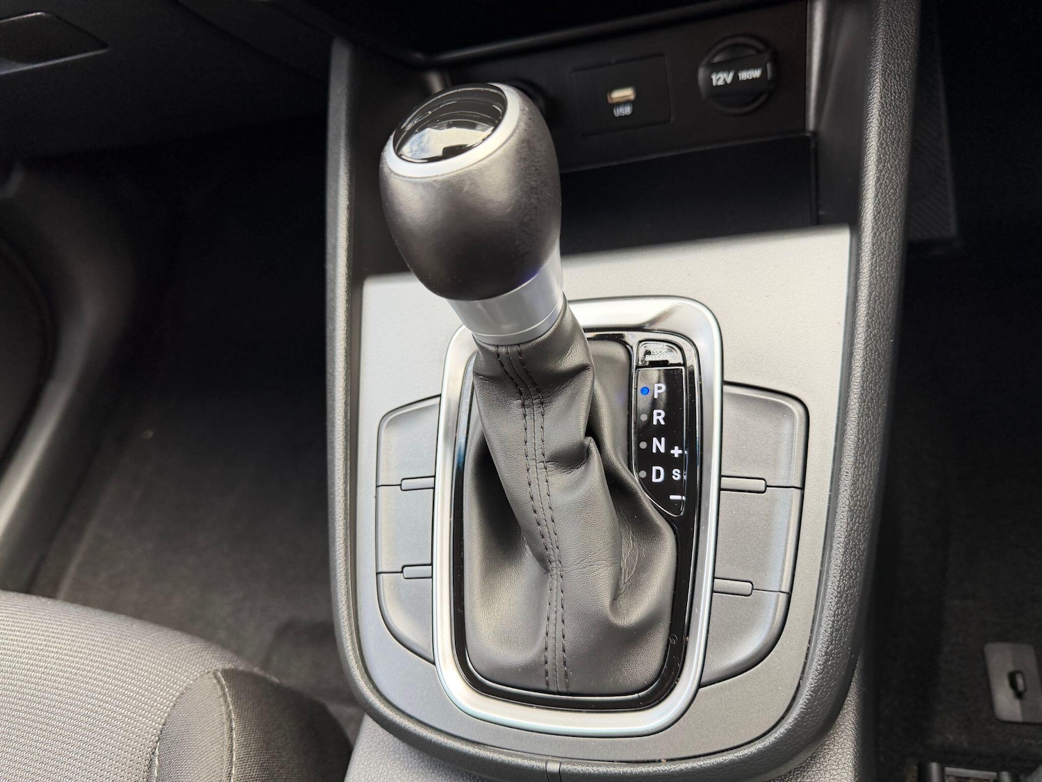 Used Hyundai KONA 2022 for sale - 77193095: Photo 9