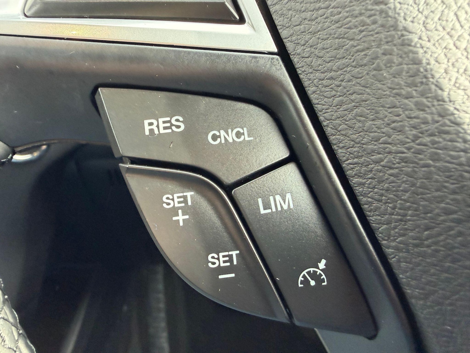 Used Ford Galaxy 2022 for sale - 77193094: Photo 24