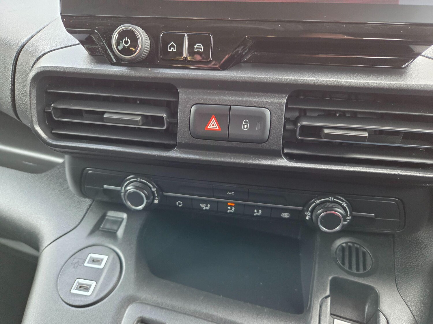 Used Vauxhall Combo Life 2024 for sale - 77496509: Photo 14