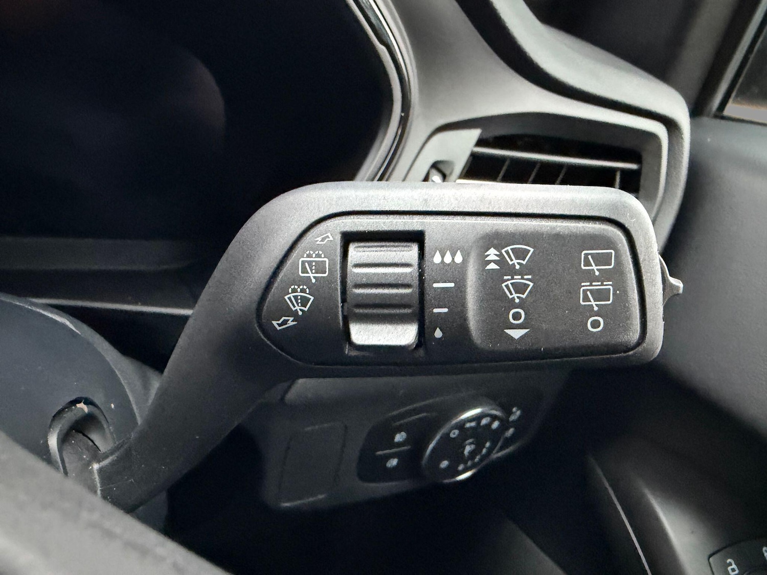 Used Ford Focus 2024 for sale - 77193077: Photo 18