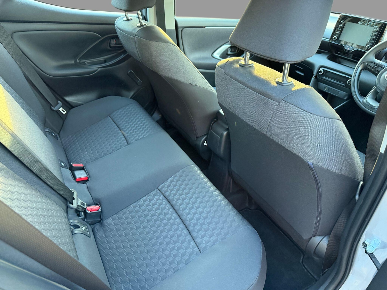 Used Toyota Yaris 2023 for sale - 77193178: Photo 13