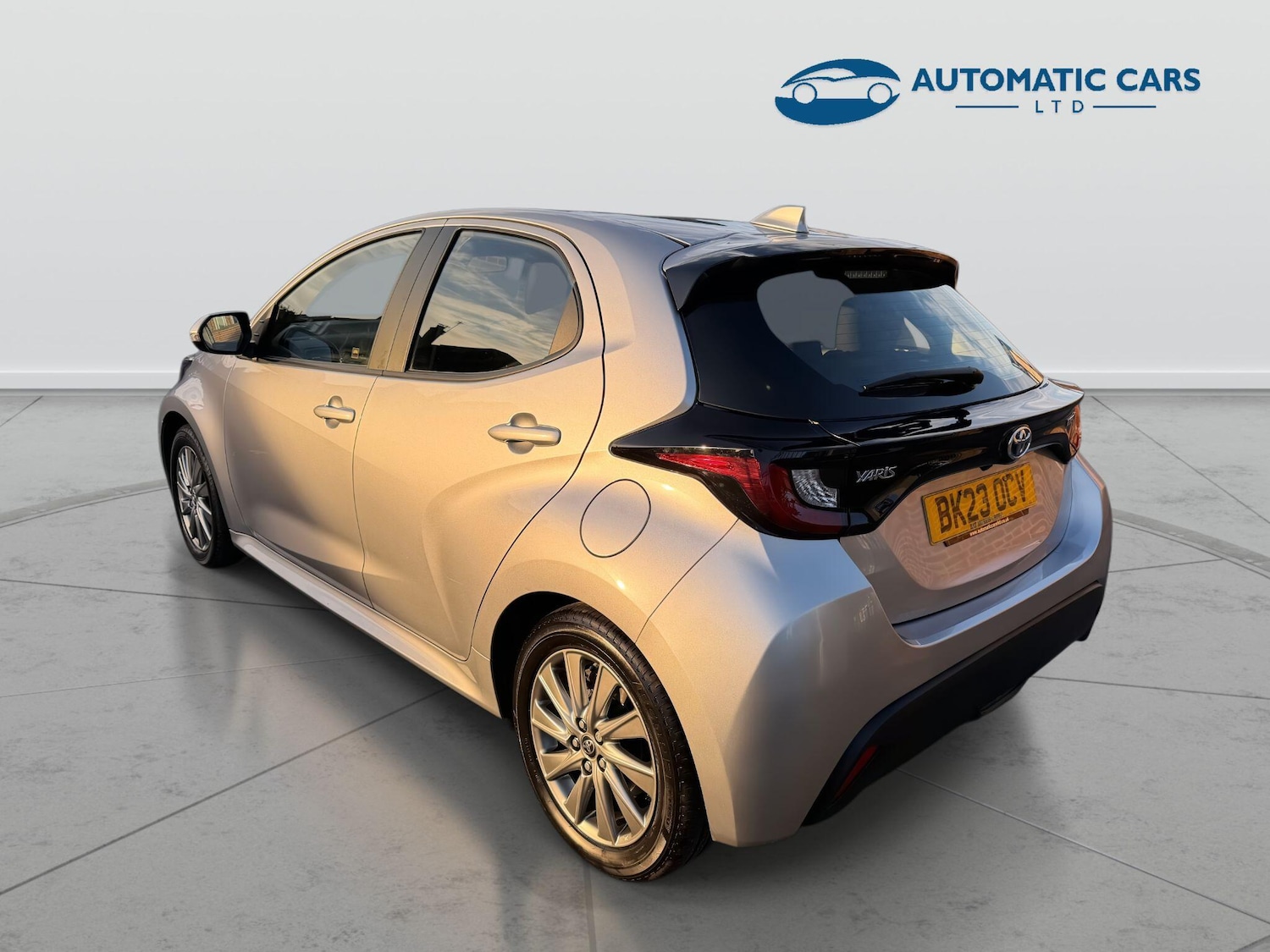 Used Toyota Yaris 2023 for sale - 77193178: Photo 4