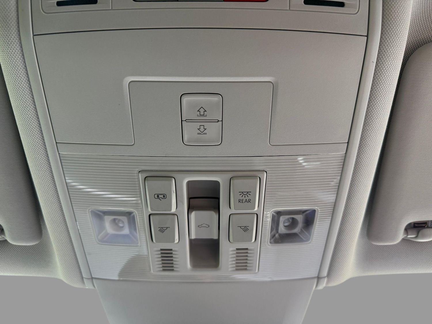 Used Volkswagen Touran 2024 for sale - 77193139: Photo 16