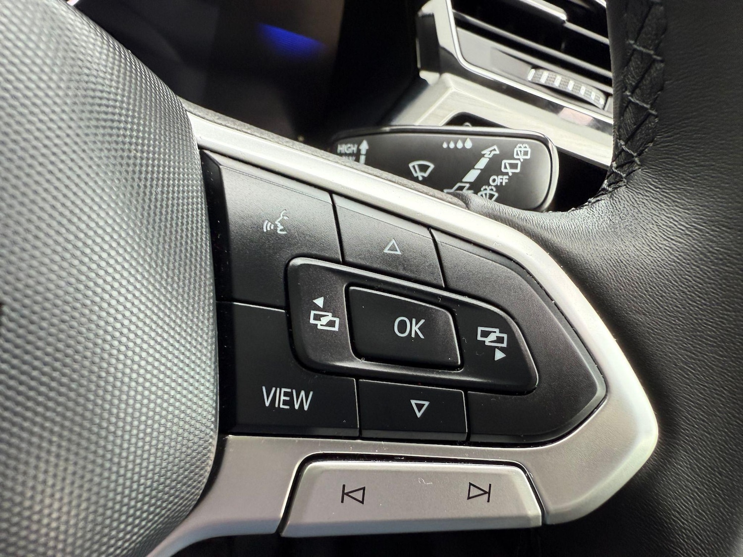 Used Volkswagen Touran 2024 for sale - 77193139: Photo 18