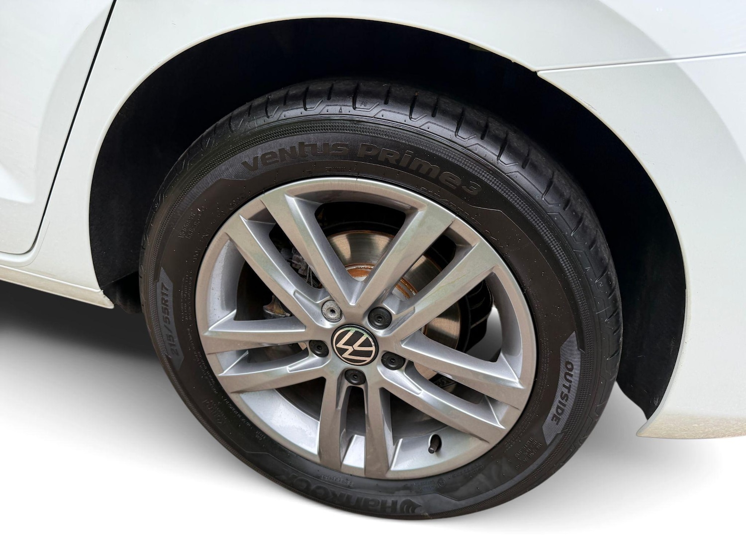 Used Volkswagen Touran 2024 for sale - 77193139: Photo 28