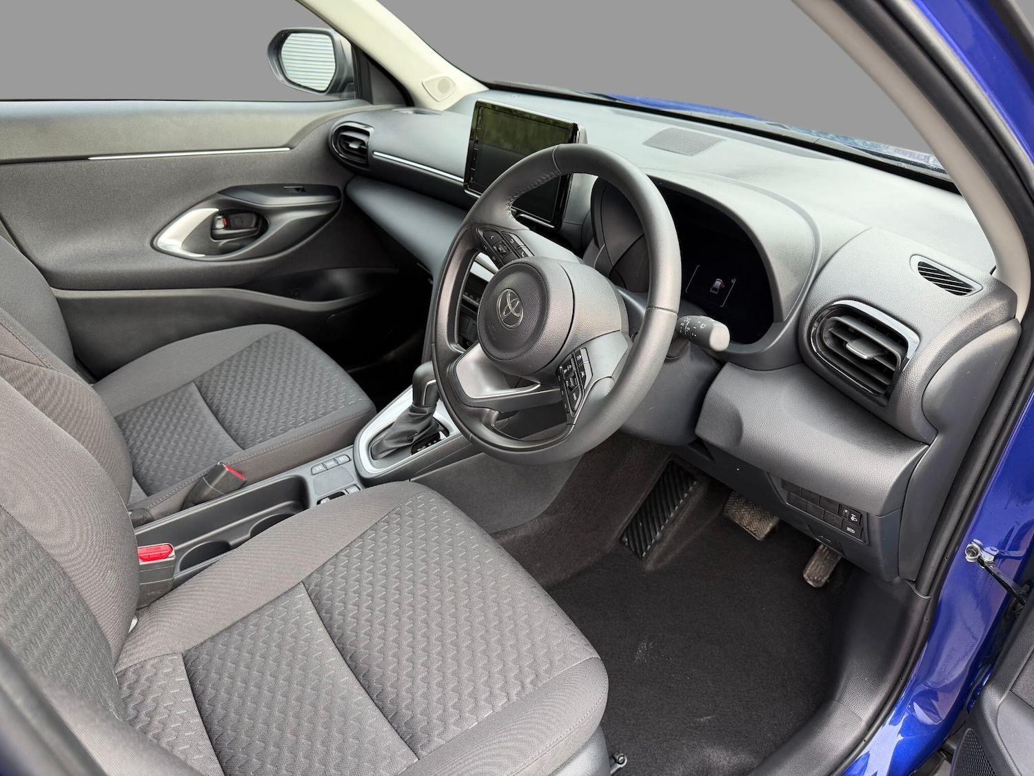 Used Toyota Yaris Cross 2024 for sale - 77193093: Photo 12