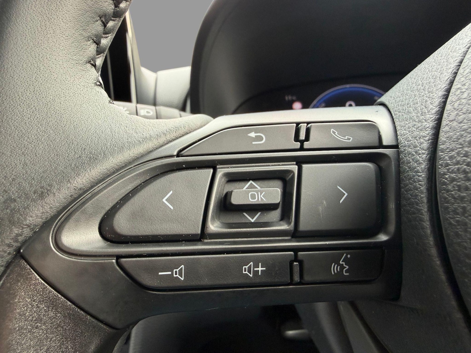 Used Toyota Yaris Cross 2024 for sale - 77193093: Photo 18