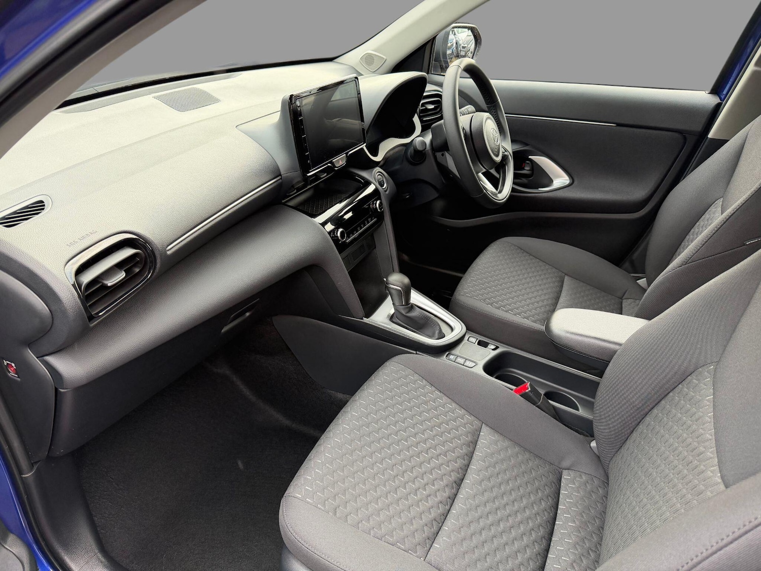 Used Toyota Yaris Cross 2024 for sale - 77193093: Photo 31