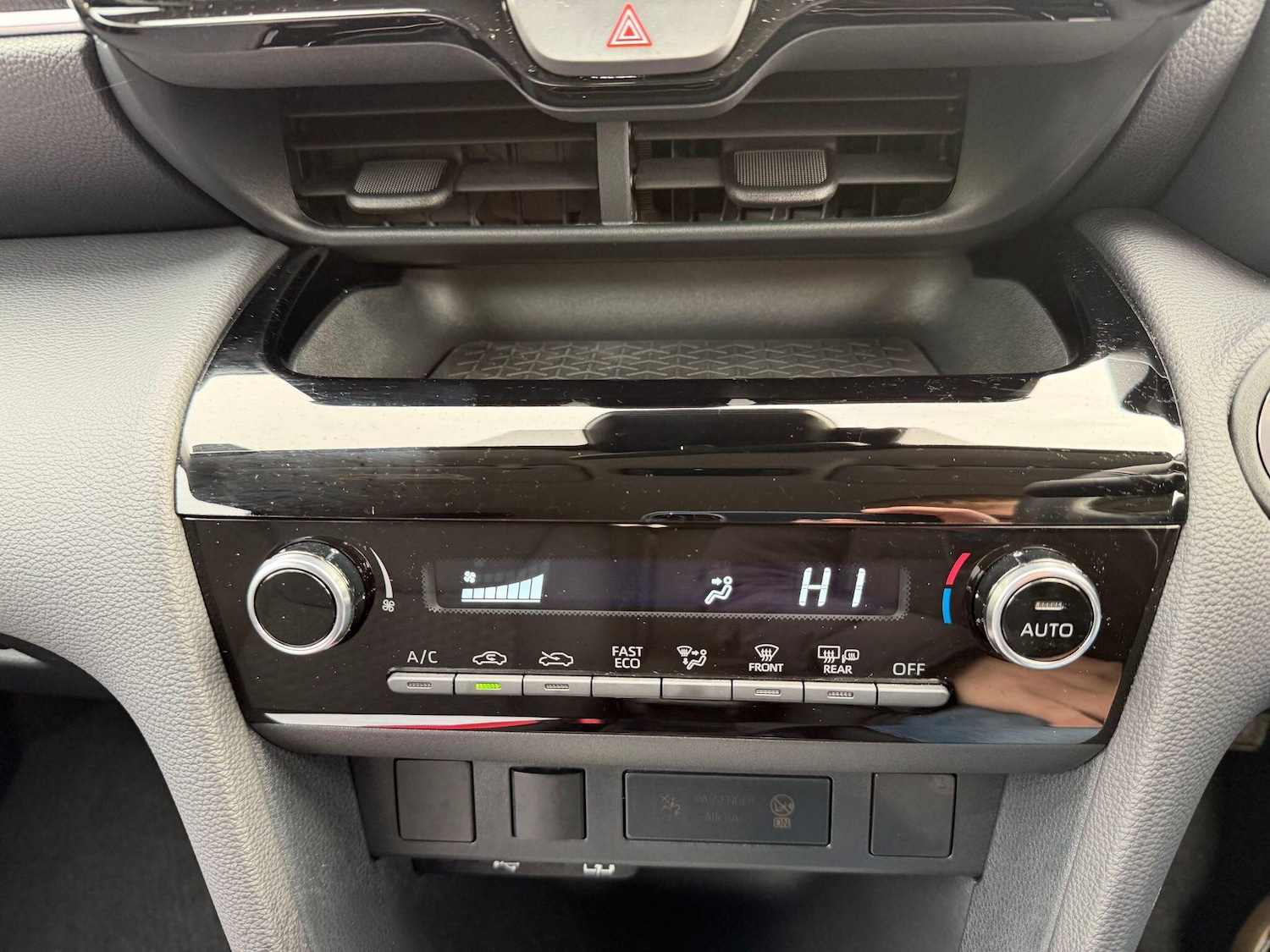 Used Toyota Yaris Cross 2024 for sale - 77193093: Photo 32