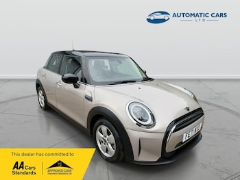 Used MINI Hatch 2021 for sale - 77496298: Photo