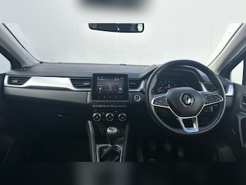 Used Renault Captur 2024 for sale - 79516101: Photo