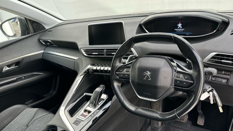 Used Peugeot 3008 2018 for sale - 77619961: Photo 2