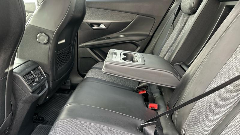 Used Peugeot 3008 2018 for sale - 77619961: Photo 35