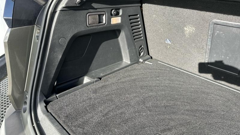 Used Peugeot 3008 2018 for sale - 77619961: Photo 42