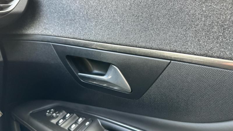 Used Peugeot 3008 2018 for sale - 77619961: Photo 65