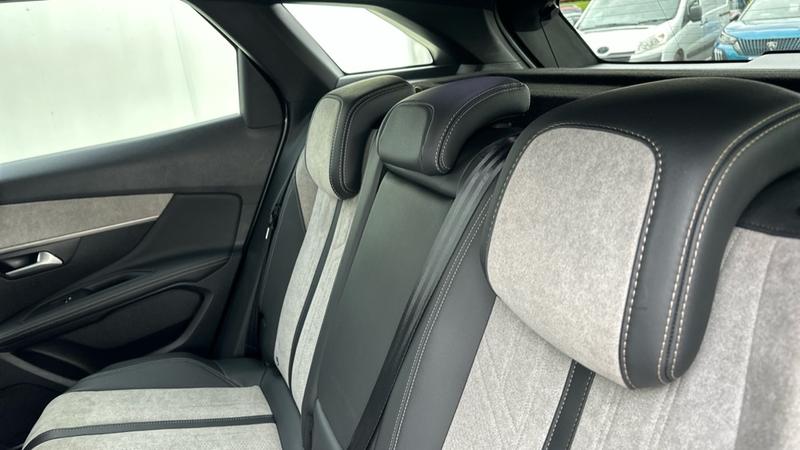 Used Peugeot 3008 2021 for sale - 77910269: Photo 16