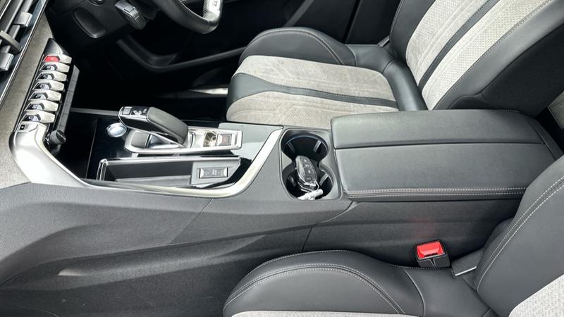 Used Peugeot 3008 2021 for sale - 77910269: Photo 43