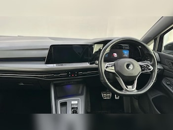 Used Volkswagen Golf 2020 for sale - 77470286: Photo