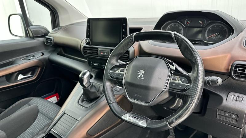 Used Peugeot Rifter 2020 for sale - 77545916: Photo 2