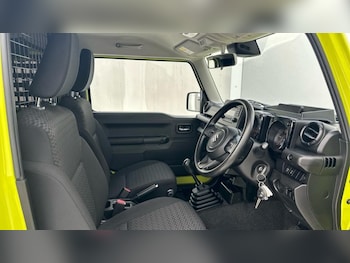 Used Suzuki Jimny 2023 for sale - 79622989: Photo