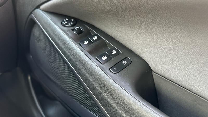 Used Vauxhall Crossland X 2019 for sale - 77934967: Photo 67