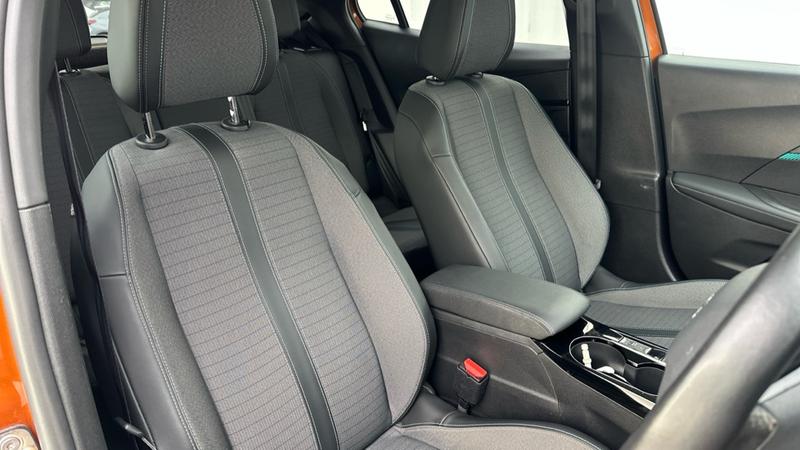 Used Peugeot E-2008 2021 for sale - 77641406: Photo 25