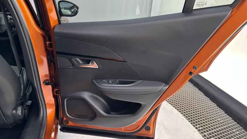 Used Peugeot E-2008 2021 for sale - 77641406: Photo 29