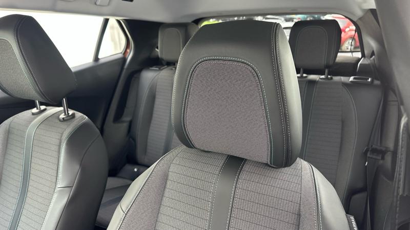 Used Peugeot E-2008 2021 for sale - 77641406: Photo 33