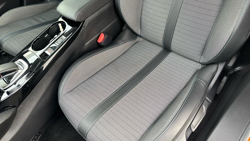 Used Peugeot E-2008 2021 for sale - 77641406: Photo 36