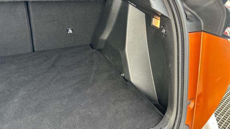 Used Peugeot E-2008 2021 for sale - 77641406: Photo 47