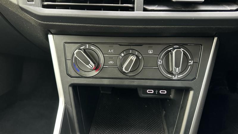 Used Volkswagen Polo 2022 for sale - 76703259: Photo 50