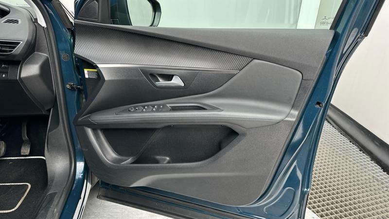 Used Peugeot 3008 2021 for sale - 77951281: Photo 28