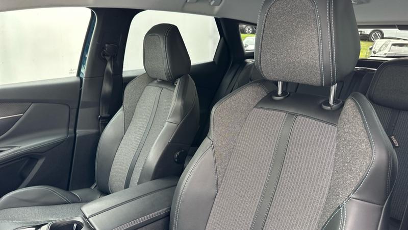 Used Peugeot 3008 2021 for sale - 77951281: Photo 32