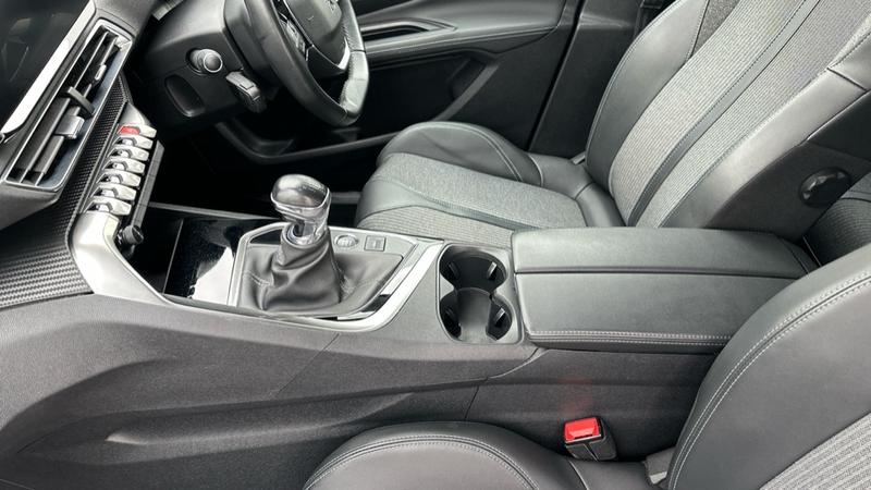 Used Peugeot 3008 2021 for sale - 77951281: Photo 43