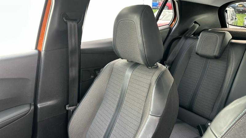 Used Peugeot 2008 2022 for sale - 77198833: Photo 24