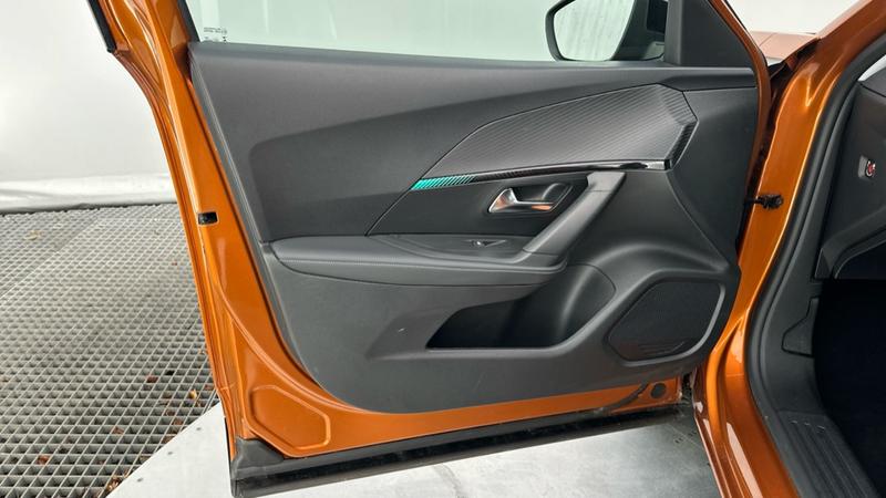 Used Peugeot 2008 2022 for sale - 77198833: Photo 28