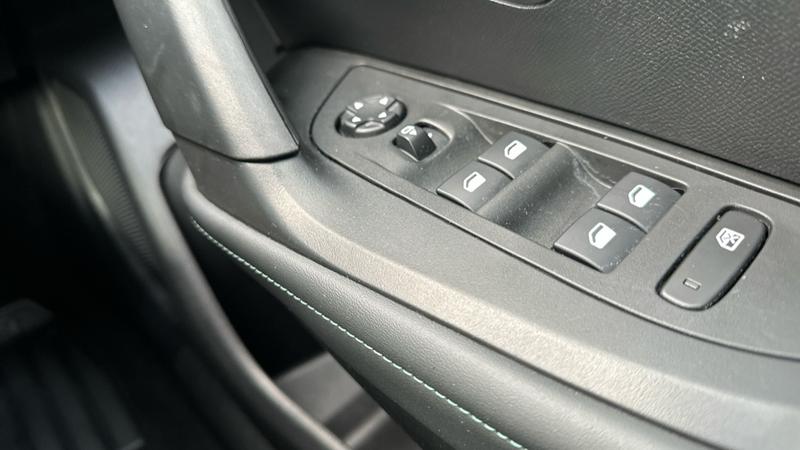 Used Peugeot 2008 2022 for sale - 77198833: Photo 42