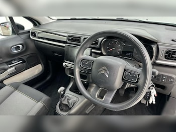 Used Citroen C3 2019 for sale - 77804605: Photo