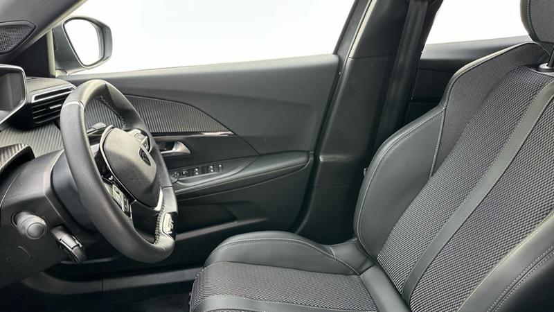 Used Peugeot E-2008 2025 for sale - 77117367: Photo 25