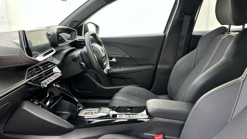 Used Peugeot E-2008 2025 for sale - 77117367: Photo 26