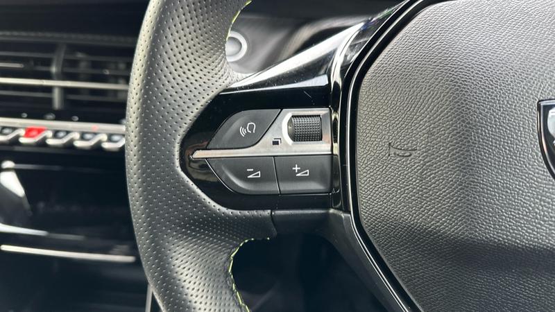 Used Peugeot E-2008 2025 for sale - 77117367: Photo 45