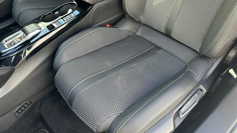 Used Peugeot 2008 2024 for sale - 77878243: Photo 33