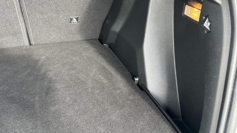 Used Peugeot 2008 2024 for sale - 77878243: Photo 47