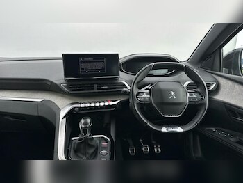 Used Peugeot 5008  for sale - 75730824: Photo
