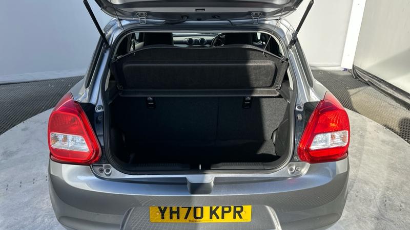 Used Suzuki Swift 2020 for sale - 77918648: Photo 17