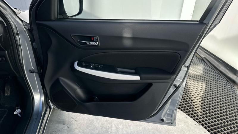 Used Suzuki Swift 2020 for sale - 77918648: Photo 28