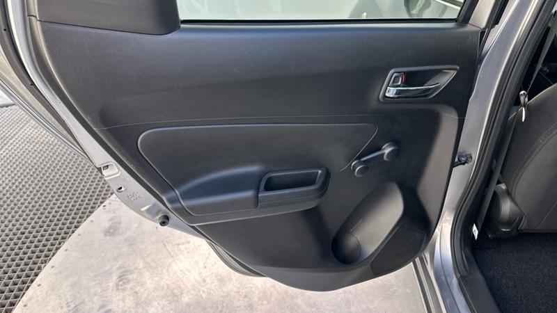 Used Suzuki Swift 2020 for sale - 77918648: Photo 46