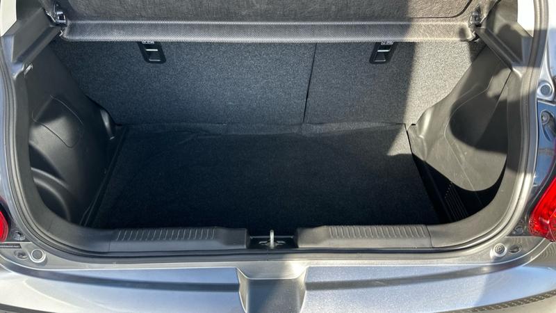 Used Suzuki Swift 2020 for sale - 77918648: Photo 50